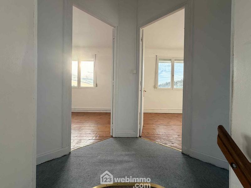 Maison - 163 m² - 6 pièces