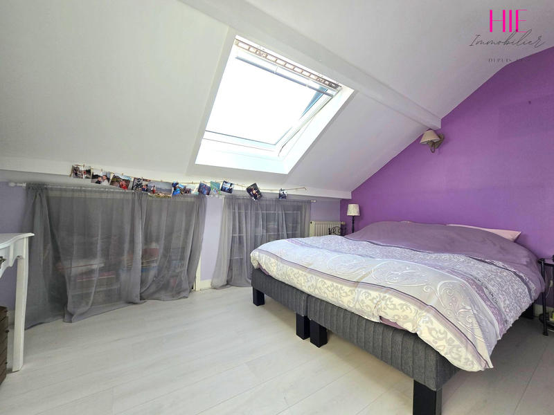 Maison traditionnelle - 125 m² - 6 pièces