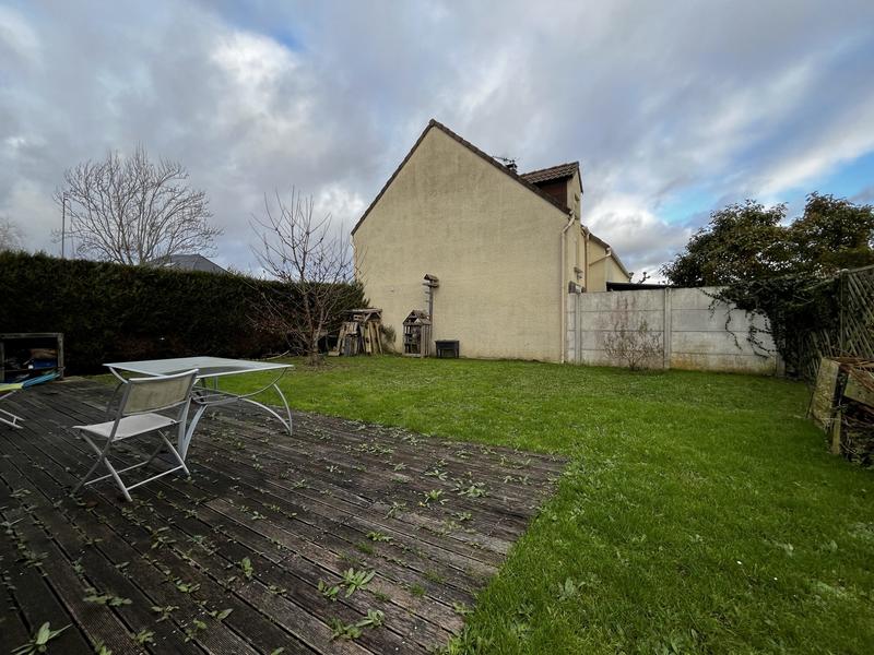 Maison - 110 m² - 5 pièces