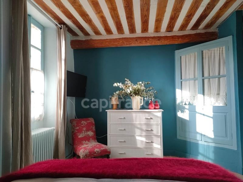 Maison - 182 m² - 8 pièces