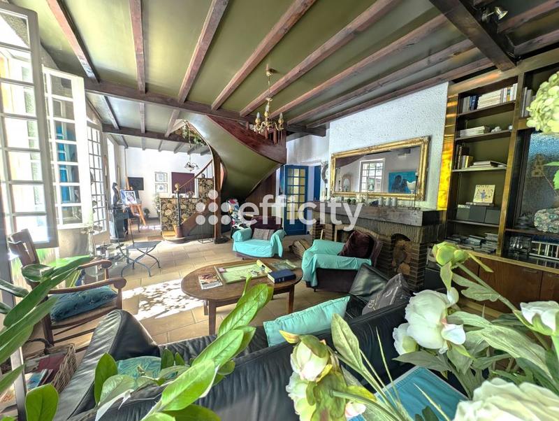 Maison - 186 m² - 5 pièces