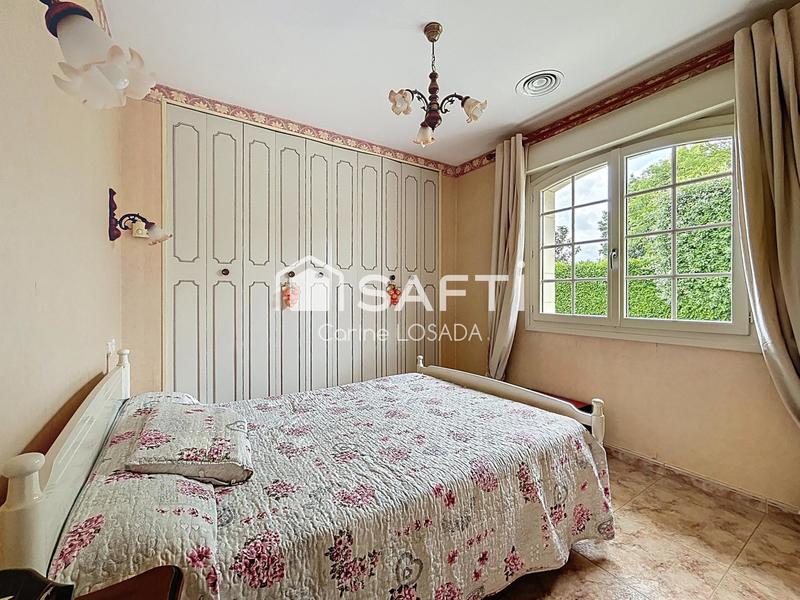 Maison - 174 m² - 7 pièces