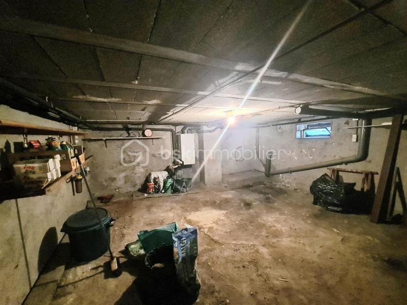 Maison - 122 m² - 6 pièces