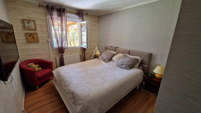 Maison - 180 m² - 7 pièces