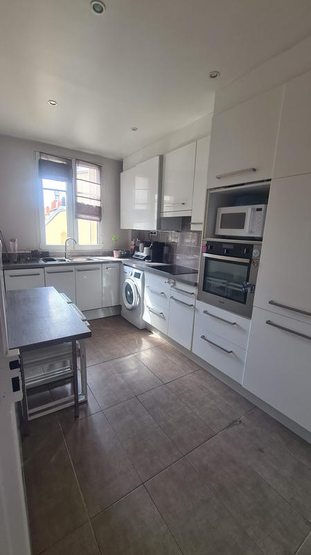 Appartement - 83 m² - 3 pièces