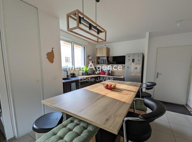 Maison - 88 m² - 4 pièces