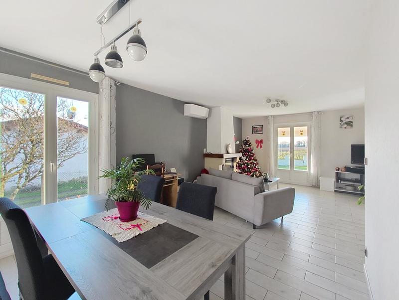 Maison - 91 m² - 4 pièces