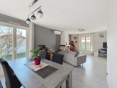 Maison - 91 m² - 4 pièces