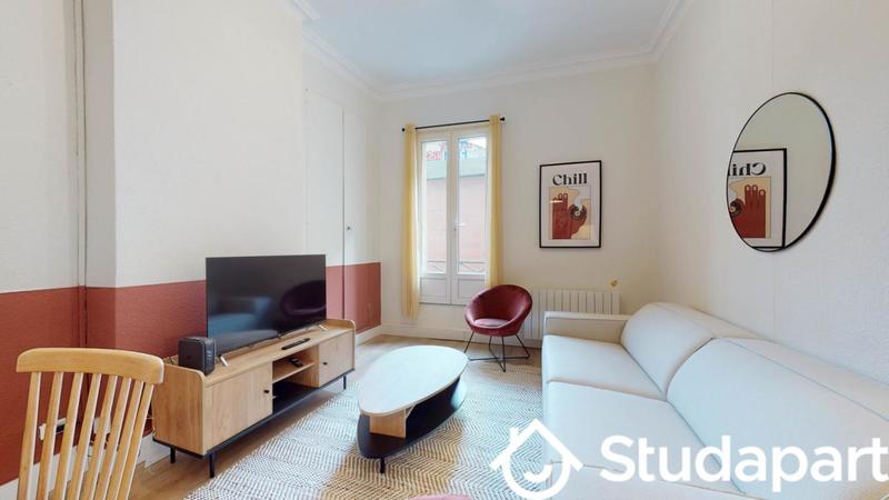 Chambre - 11 m² - 1 pièce