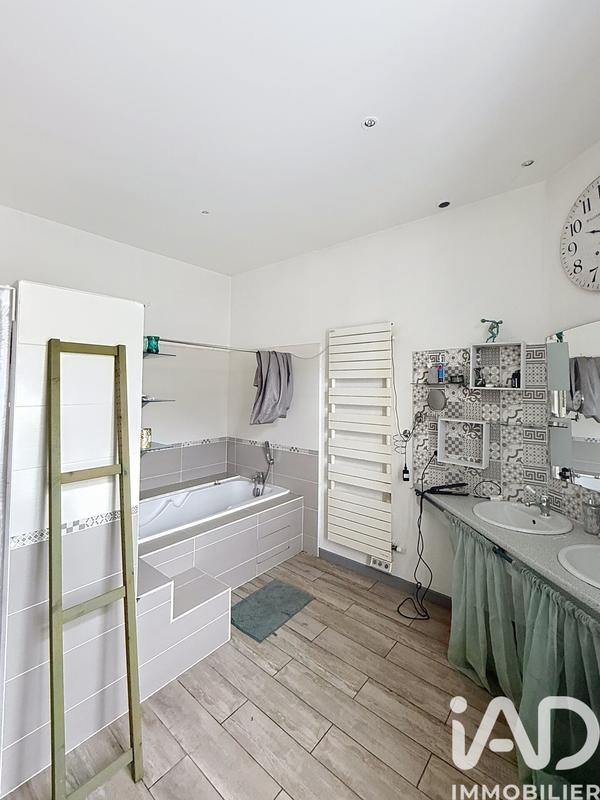 Maison - 160 m² - 6 pièces