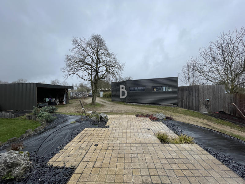 Maison - 230 m² - 6 pièces