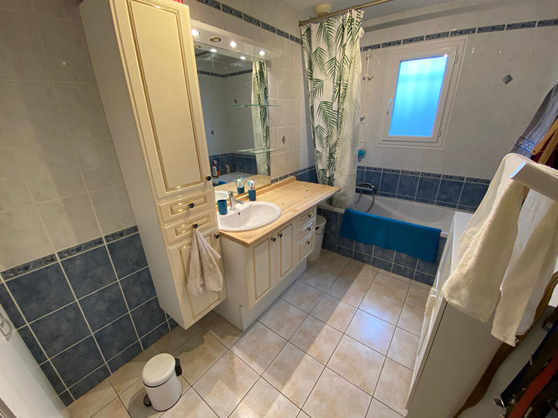 Maison - 101 m² - 5 pièces