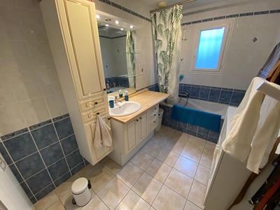 Maison - 101 m² - 5 pièces