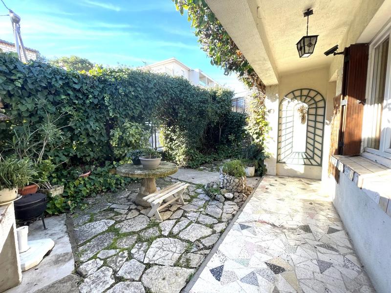 Maison - 98 m² - 4 pièces