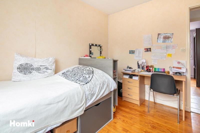 Maison - 173 m² - 8 pièces