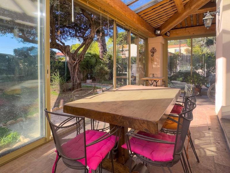 Villa - 175 m² - 5 pièces