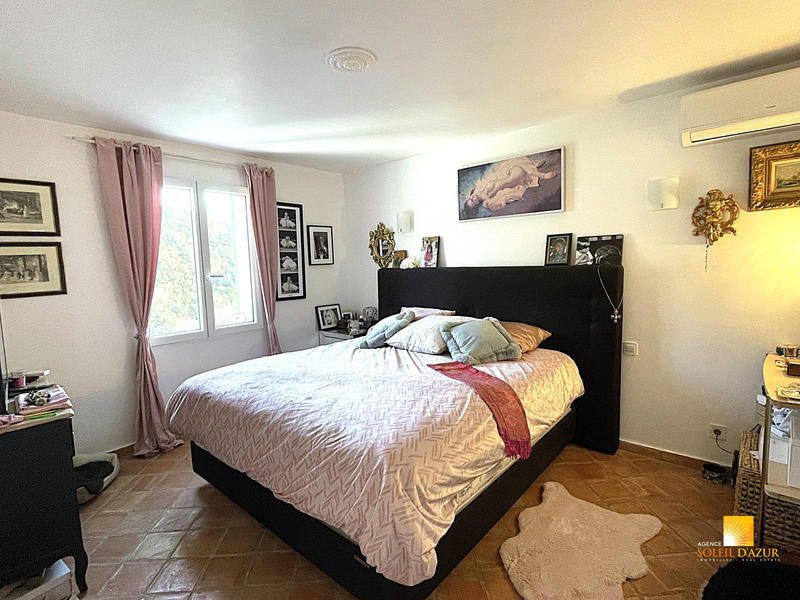 Villa - 134 m² - 5 pièces