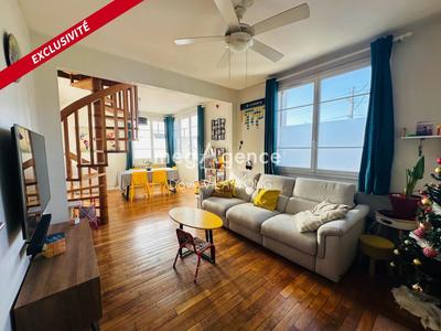 Maison de ville - 94 m² - 6 pièces