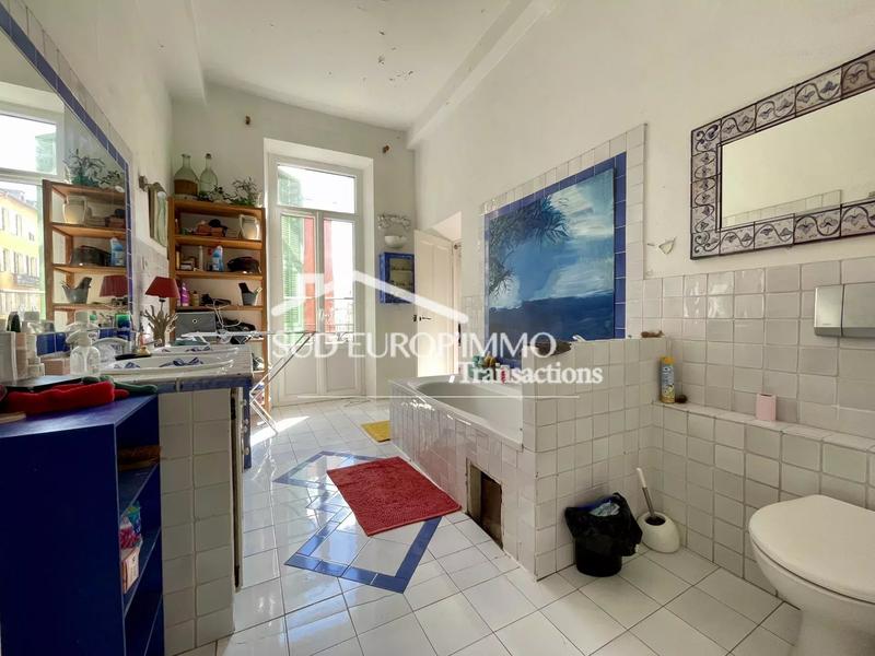 Appartement - 134 m² - 4 pièces