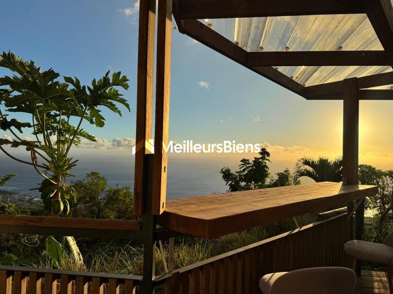 Maison - 90 m² - 3 pièces