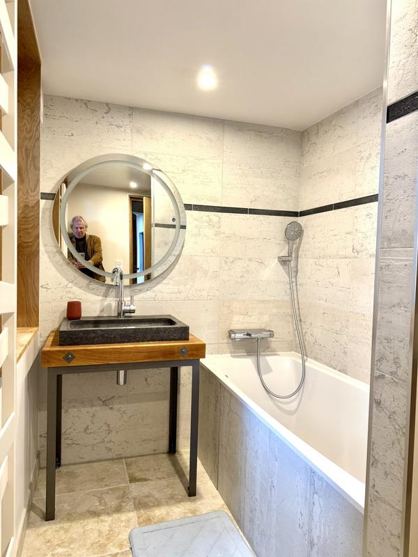 Maison - 230 m² - 8 pièces