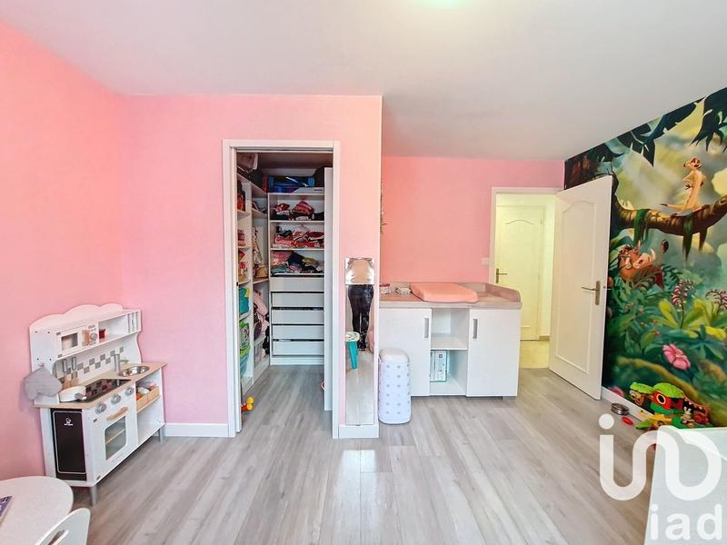 Appartement - 81 m² - 3 pièces