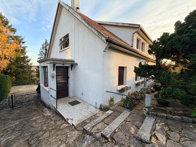 Maison - 111 m² - 6 pièces