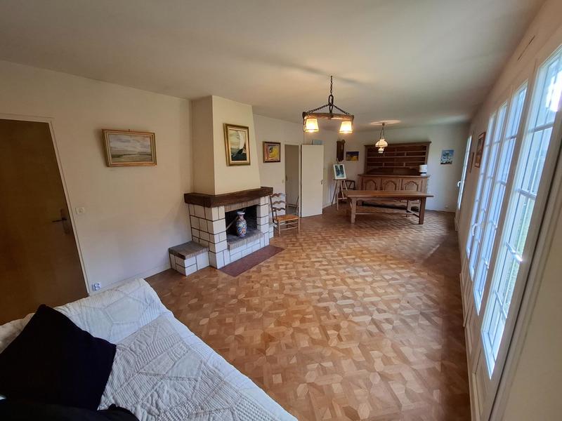 Maison - 151 m² - 6 pièces