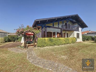 Maison - 135 m² - 5 pièces