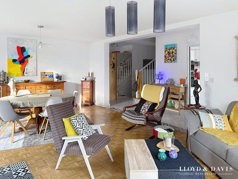 Maison contemporaine - 131 m² - 5 pièces