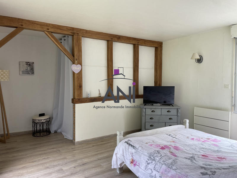 Maison ancienne - 211 m² - 7 pièces