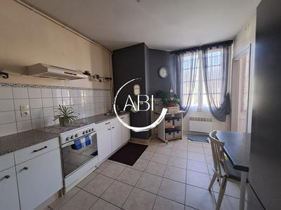 Appartement - 61 m² - 3 pièces