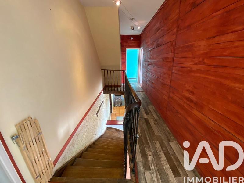 Maison - 209 m² - 10 pièces