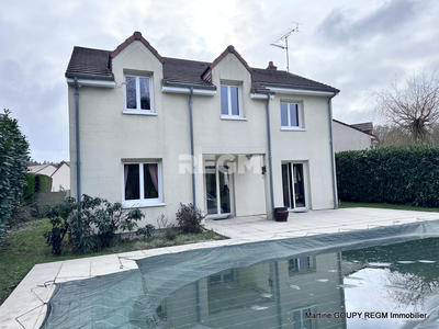 Maison - 158 m² - 5 pièces