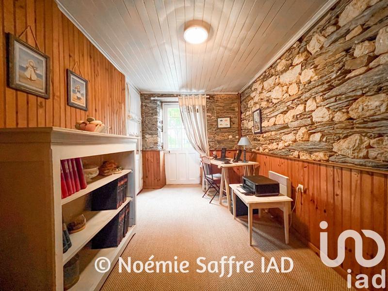 Maison - 236 m² - 7 pièces