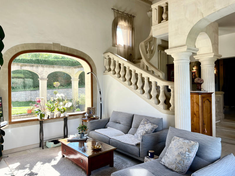 Propriété - 258 m² - 7 pièces