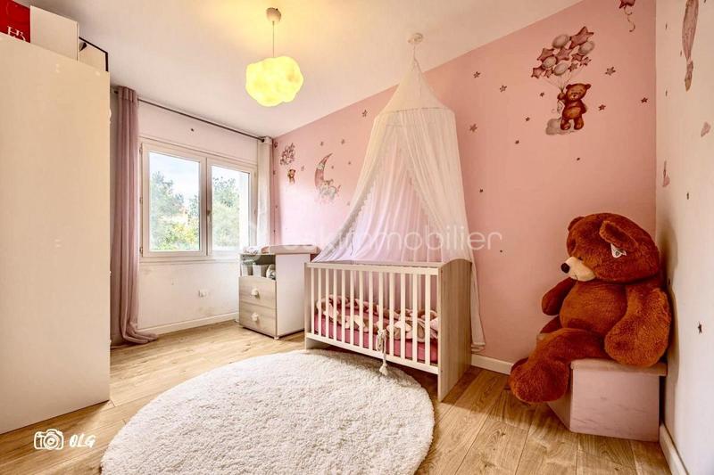 Appartement - 75 m² - 3 pièces