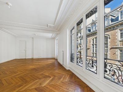 Appartement - 121 m² - 4 pièces