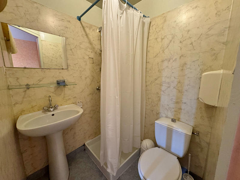 Local commercial - 416 m² - 12 pièces