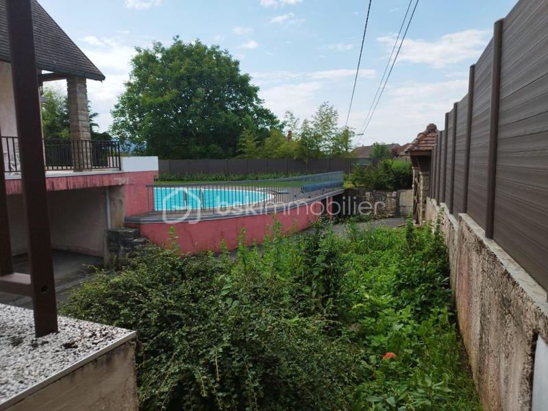 Demeure - 422 m² - 11 pièces