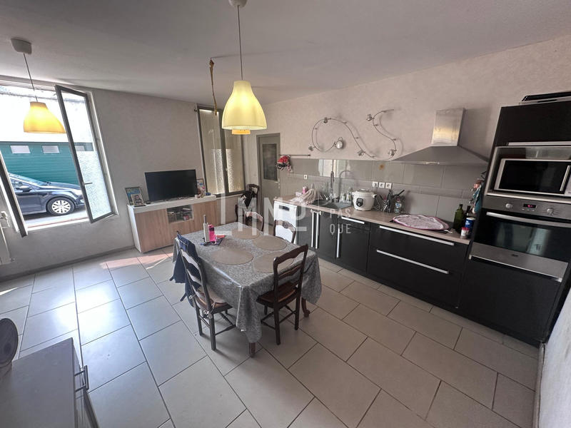 Maison - 122 m² - 4 pièces