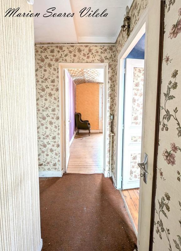 Maison en pierre - 99 m² - 4 pièces