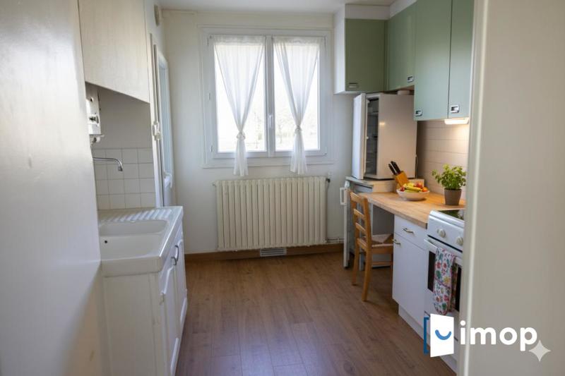 Appartement - 60 m² - 3 pièces