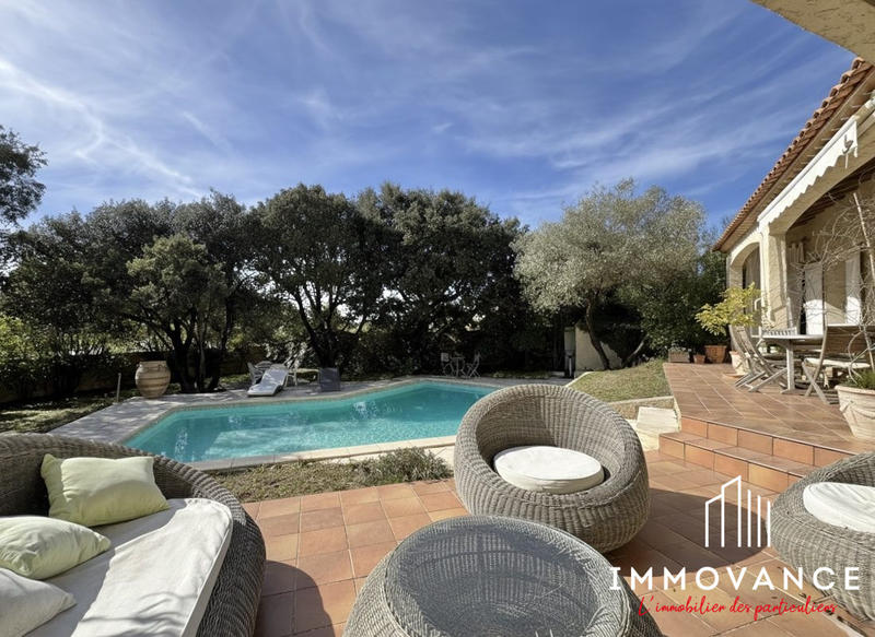 Maison - 155 m² - 6 pièces