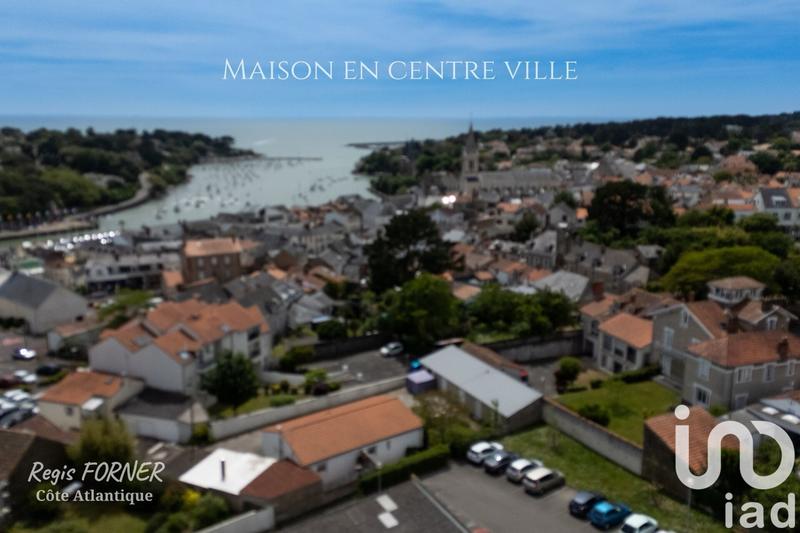 Maison de ville - 197 m² - 9 pièces