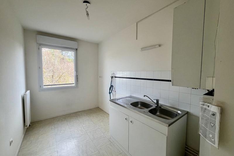 Appartement - 93 m² - 4 pièces