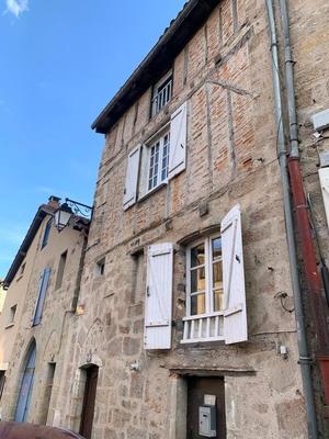 Maison - 84 m² - 5 pièces