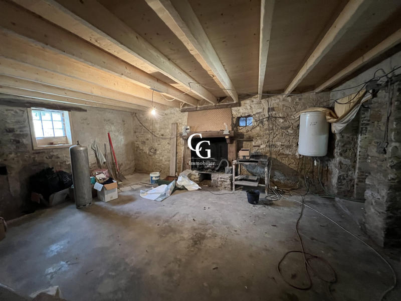 Maison - 140 m² - 3 pièces