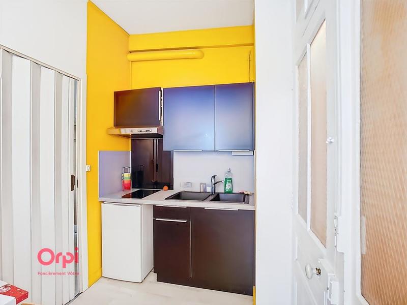 Studio - 24 m² - 1 pièce