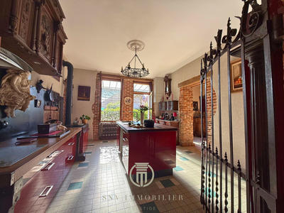 Propriété - 236 m² - 7 pièces